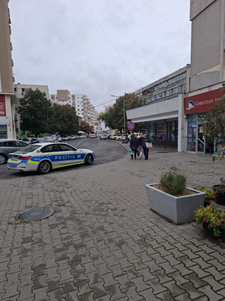 La Giurgiu, marți dimineață: Când unii dintre polițiști nu respectă normele de circulație și nici pe cele de…bun simț!