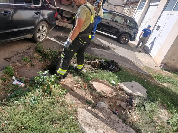 Apa Service  SA Giurgiu: „Este weekend, dar echipele noastre sunt pe teren!”