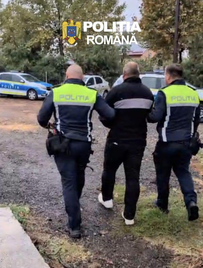 Noapte de coșmar la Comana! ȘASE BĂRBAȚI, ÎNARMAȚI CU TOPOARE ȘI SAPE, AU AMENINȚAT DOI VECINI CU MOARTEA! Ce au decis procurorii…