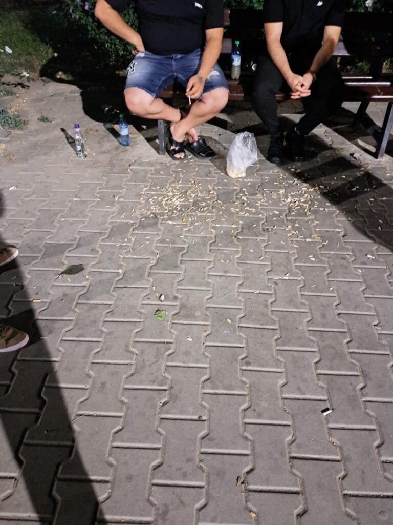 Amenzi de peste 8.300 de lei, într-o singură zi, la Giurgiu! Semințele aruncate pe jos și parcările neregulamentare,  „preferatele” celor sancționați
