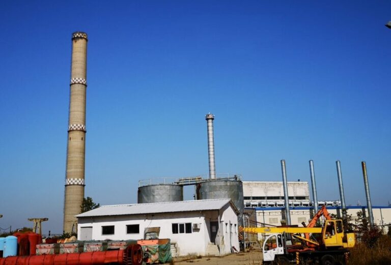 Există riscul ca giurgiuvenii racordați la sistemul centralizat să rămână fără căldură în această iarnă? Ce spune directorul Uzinei Termoelectrica…